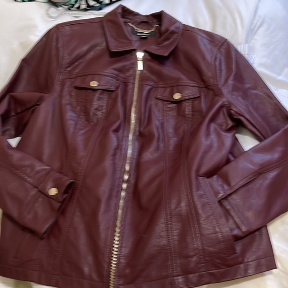 Faux leather jacket,w pockets., lined inside - Picture 5 of 5